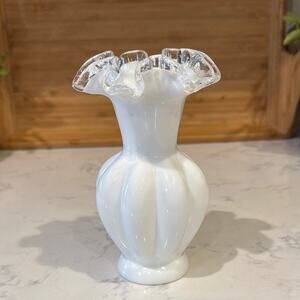 Vintage Fenton Silver Crest White Milk Glass Ruffle Scallop Ribbon Vase 6” Tall
